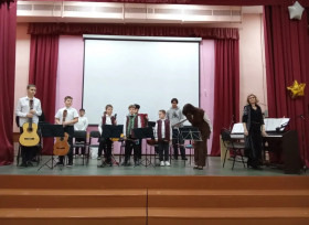 22 декабря в актовом зале школы Nº16 с большим успехом прошёл традиционный Новогодний концерт..