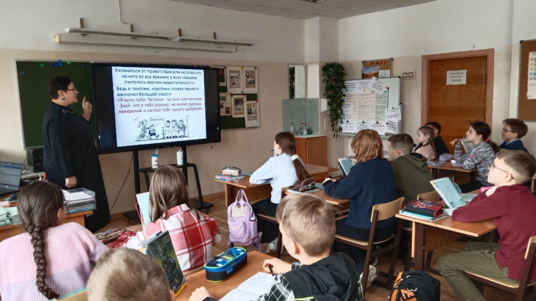 В школе прошли мероприятия, посвященные родному русскому языку.